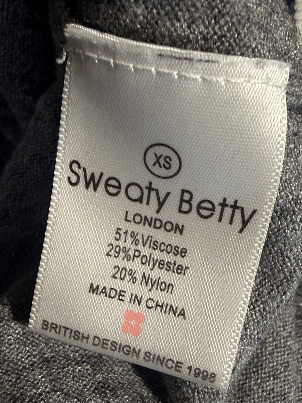 Sweaty Betty Grey Crewneck Sweater with Navy Trim - Picture 4 of 6